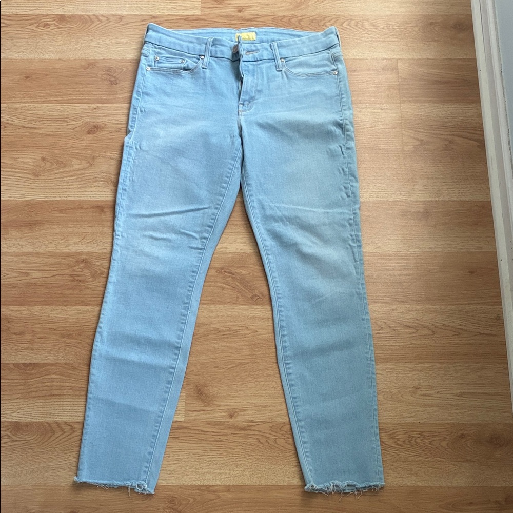 Mother size 27 skinny jeans